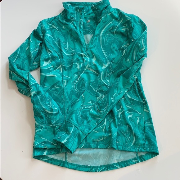 Long Sleeve Active Top Green Tie dye Swirl - Picture 2 of 4